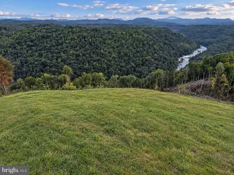 lot20 Arrowhead Dr, Mount Nebo, WV 26679