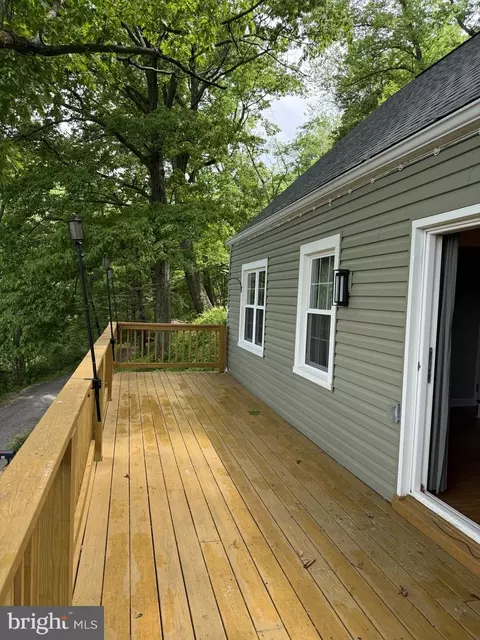 Exterior - 32 Fairfax Dr, Wheeling, WV 26003 photo 4 of 5