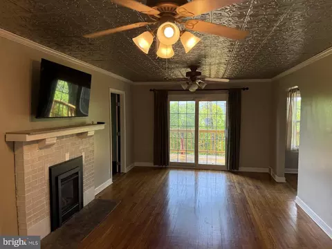 Living - 32 Fairfax Dr, Wheeling, WV 26003 photo 1 of 2