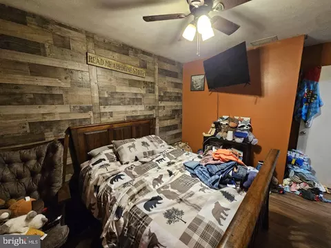 Bedroom - 105 Pine Ave, Wheeling, WV 26003 photo 1 of 7