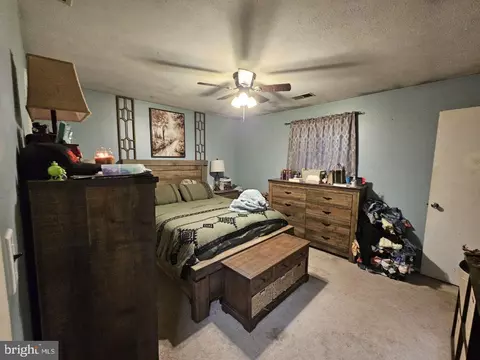 Bedroom - 105 Pine Ave, Wheeling, WV 26003 photo 6 of 7