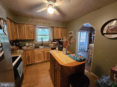 Kitchen - 105 Pine Ave, Wheeling, WV 26003 photo 2 of 2