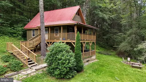 3259 Potomac Highlands Trl, Dunmore, WV 24934