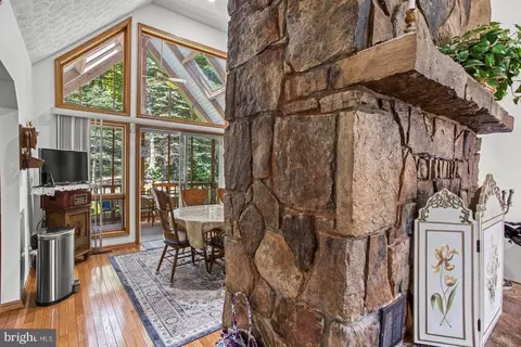 Entry Way - 671 E Alpine Dr, Terra Alta, WV 26764 photo 5 of 10