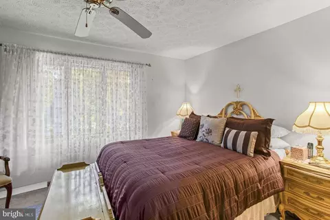 Bedroom - 671 E Alpine Dr, Terra Alta, WV 26764 photo 2 of 11