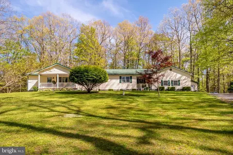 100 W Youghiogheny Dr, Aurora, WV 26705