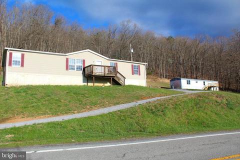 37 46 Buttercup Ln, Upper Tract, WV 26866
