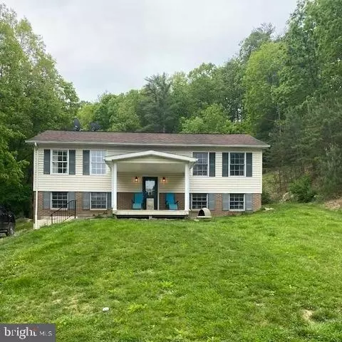 117 Imperial Ln, Sugar Grove, WV 26815