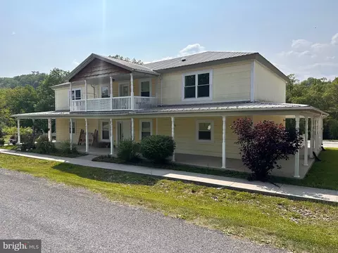 344 Gambill Rd, Franklin, WV 26807