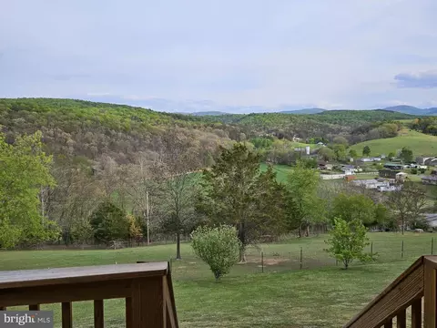 166 Carter Ln, Upper Tract, WV 26866 photo 3