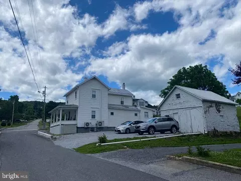 104 Dogwood Ln, Franklin, WV 26807
