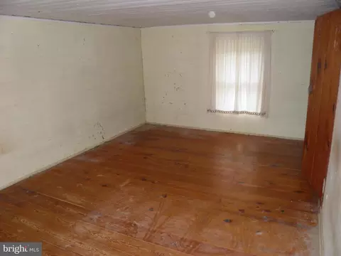 574 Jake Hill Rd, Upper Tract, WV 26866 photo 18