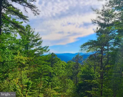 Deer Crossing Trail, Franklin, WV 26807