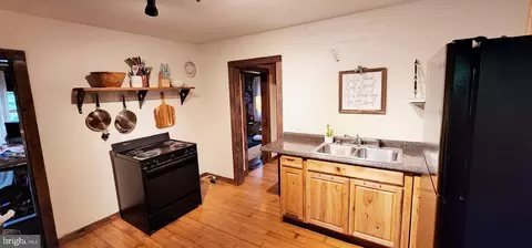 162 Evick Dr, Franklin, WV 26807 photo 8