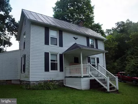 121 Never Ending Ln, Circleville, WV 26804