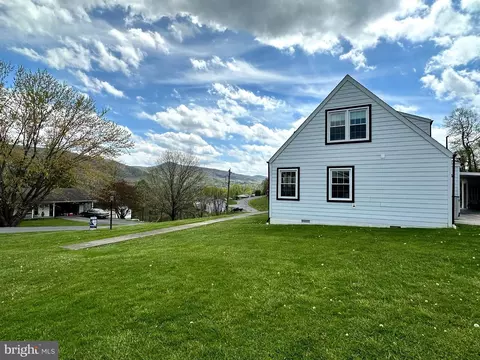 202 Cherry St, Franklin, WV 26807 photo 43
