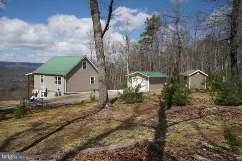 741 Loop Rd, Franklin, WV 26807
