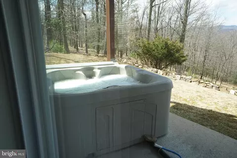 Exterior - 741 Loop Rd, Franklin, WV 26807 photo 10 of 16