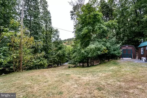 7317 Moyers Gap Rd, Sugar Grove, WV 26815