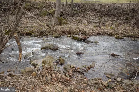 11088 Petersburg Pike, Upper Tract, WV 26866