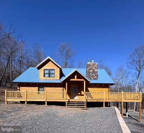 1422 Cave Mountain Rd, Upper Tract, WV 26866