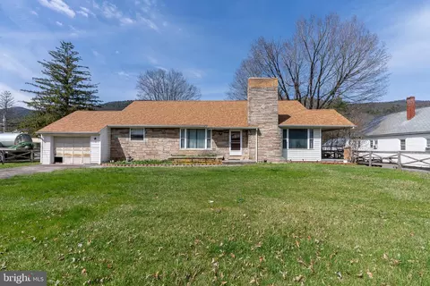 11578 Blue Gray Trl, Brandywine, WV 26802