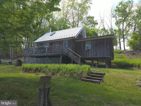 152 Sharps Ridge Ln, Franklin, WV 26807