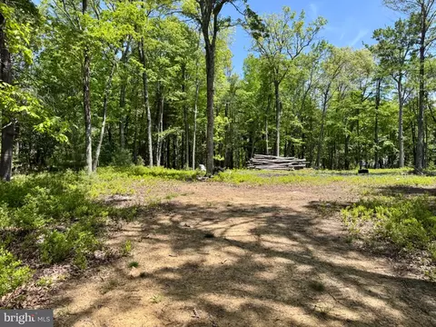 Hr10 Golf Club Drive, Franklin, WV 26807