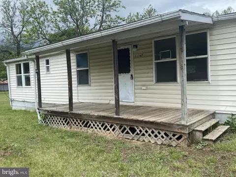 11947 Blue Gray Trl, Brandywine, WV 26802