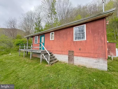 590 Short Cut Rd, Harman, WV 26270