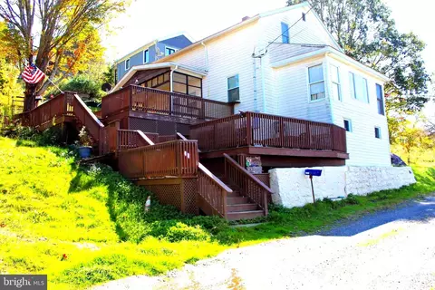 218 Birch Aly, Thomas, WV 26292