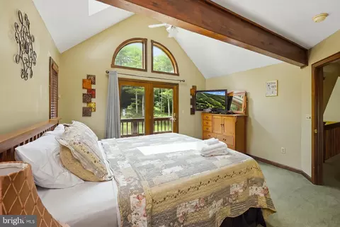 Bedroom - 330 Slopeside Rd, Davis, WV 26260 photo 2 of 10