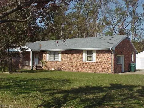 3568 Bridge Rd, Suffolk, VA 23435