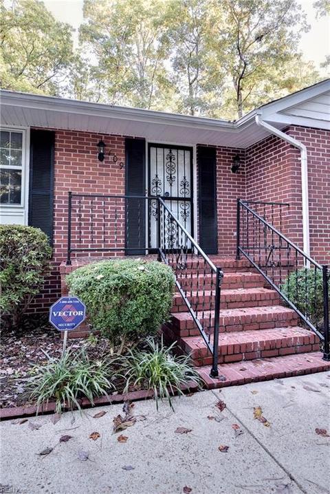109 Spring Rd, Williamsburg, VA 23185 photo 2