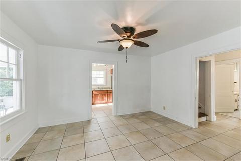 327 Algonquin Rd, Hampton, VA 23661 photo 7
