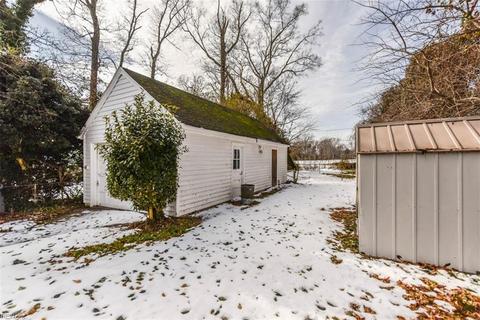 327 Algonquin Rd, Hampton, VA 23661 photo 30