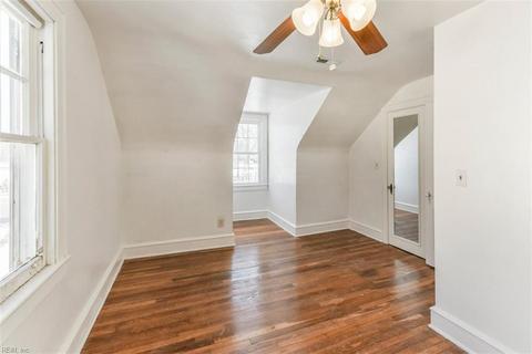 327 Algonquin Rd, Hampton, VA 23661 photo 24