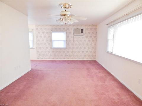 2014 Rawood Dr, Hampton, VA 23663 photo 2