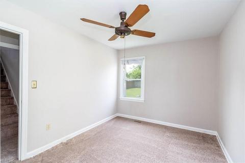 619 Lee St, Hampton, VA 23669 photo 9