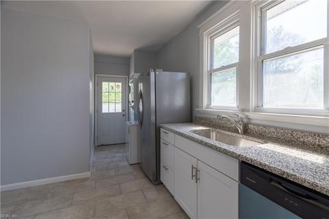 717 E Mercury Blvd, Hampton, VA 23663 photo 3