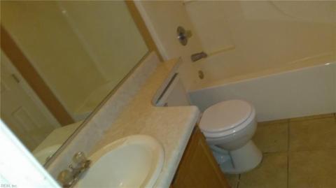 607 Rountable Ct, Suffolk, VA 23434 photo 14
