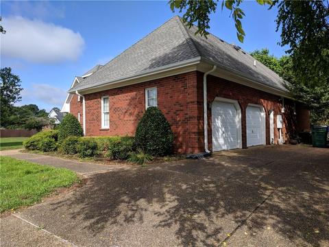 122 Springfield Ter, Suffolk, VA 23434 photo 3