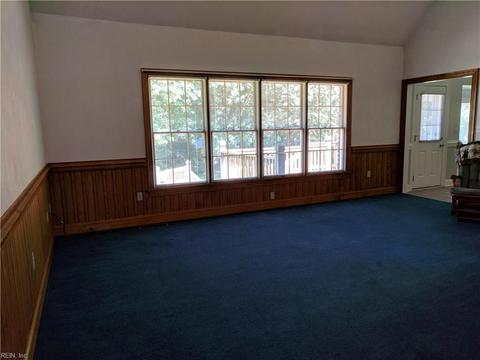 122 Springfield Ter, Suffolk, VA 23434 photo 9