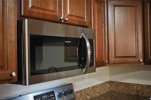 1207 Hale Dr, Hampton, VA 23663 photo 6