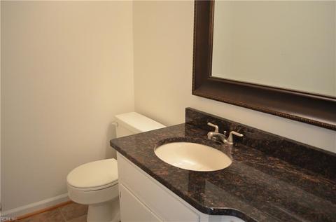 1 Kanawha Ct, Hampton, VA 23669 photo 13