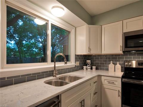 106 Blake Rd, Norfolk, VA 23505 photo 5