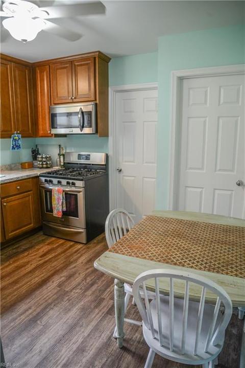 490 Whealton Rd, Hampton, VA 23666 photo 9