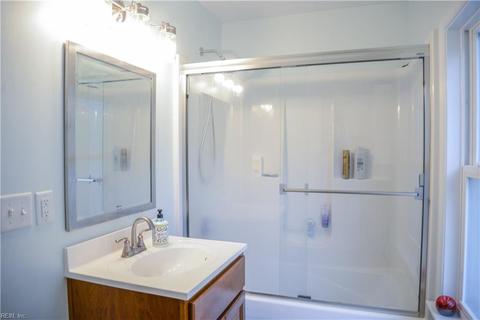 490 Whealton Rd, Hampton, VA 23666 photo 15