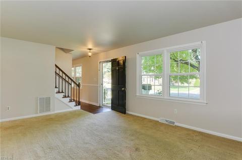 306 Rudisill Rd, Hampton, VA 23669 photo 8