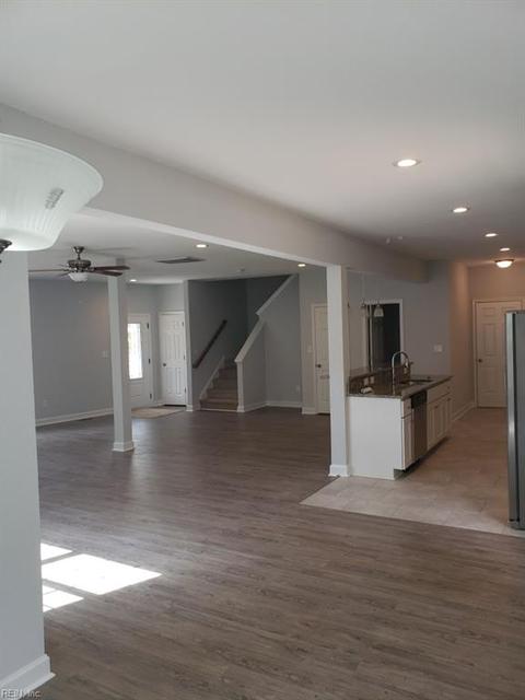 23 W Southampton Ave, Hampton, VA 23669 photo 2